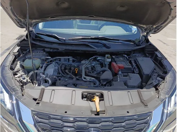 Car image 25