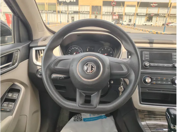 Car image 21