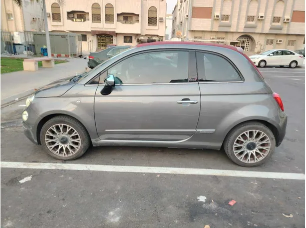 Car image 10