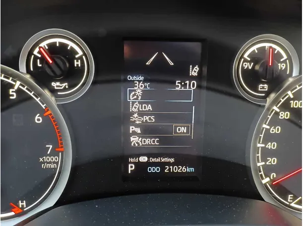 Car image 21