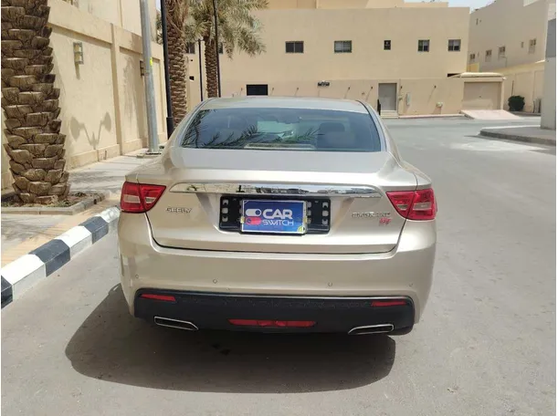 Car image 6