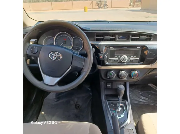 Car image 16