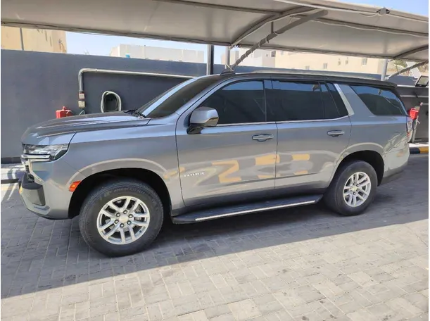 Car image 7