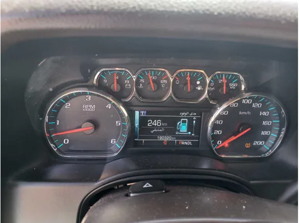 Car image 17