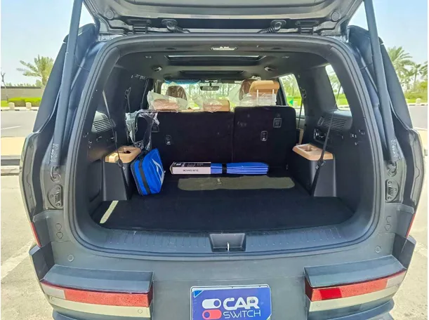 Car image 31