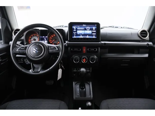Car image 14