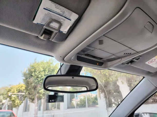 Car image 33