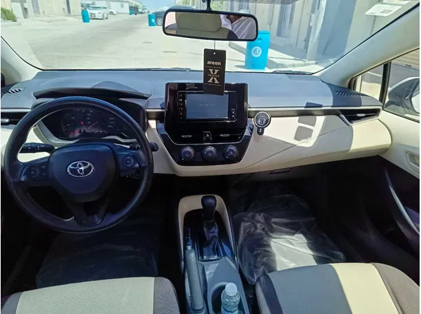 Car image 20