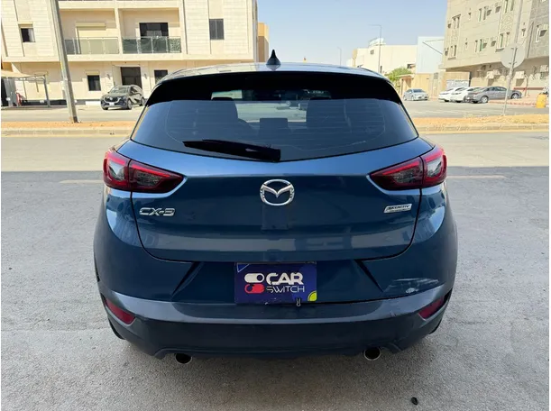 Car image 6
