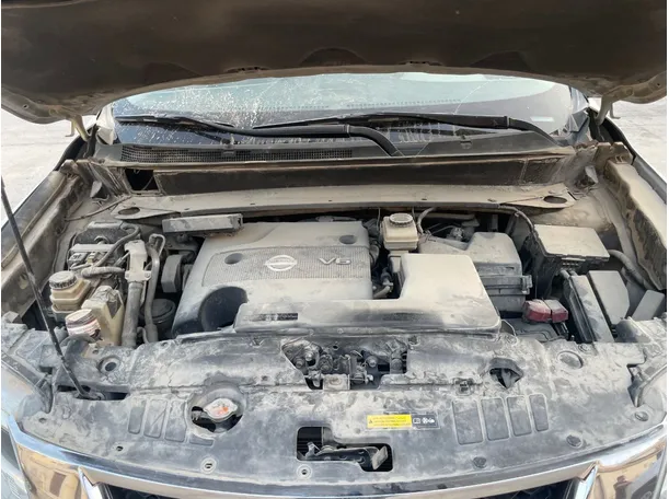 Car image 24