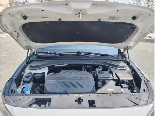 Car image 37