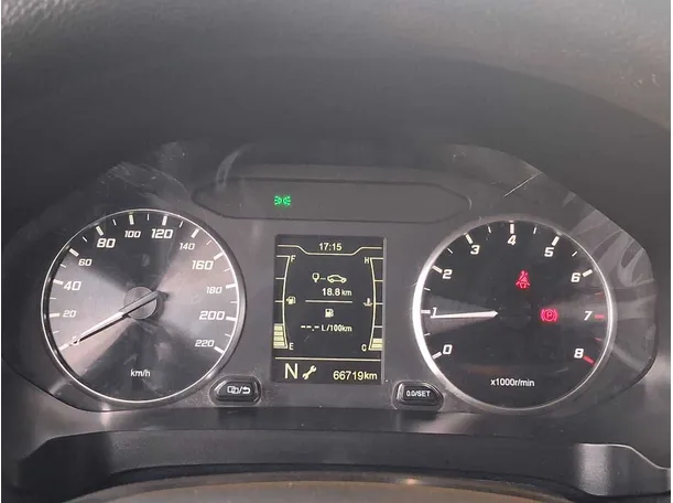 Car image 20