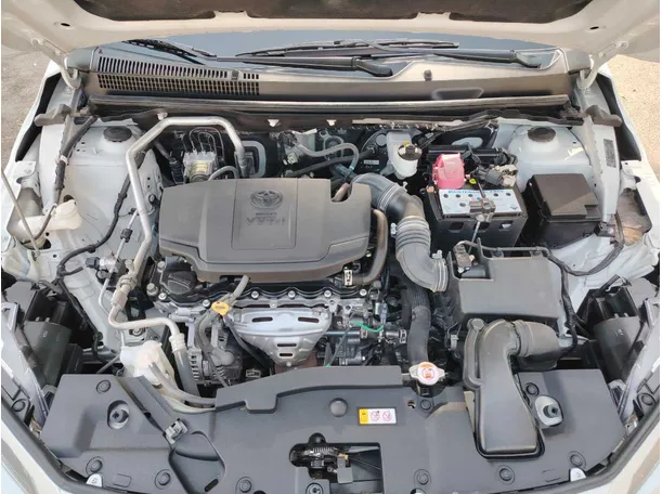 Car image 28