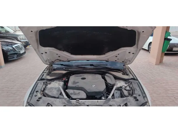 Car image 33