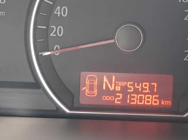 Car image 17