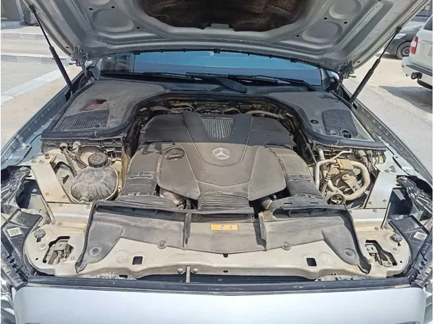 Car image 38