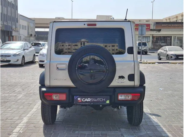 Car image 6