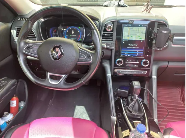 Car image 15