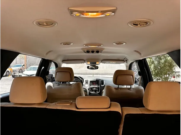 Car image 24