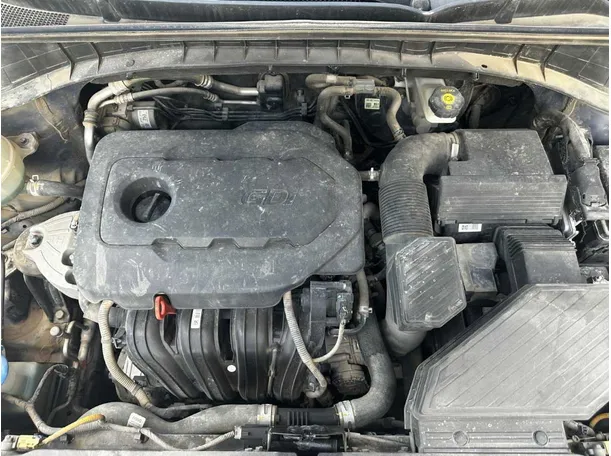 Car image 29