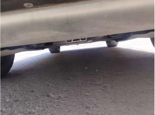 Car image 31