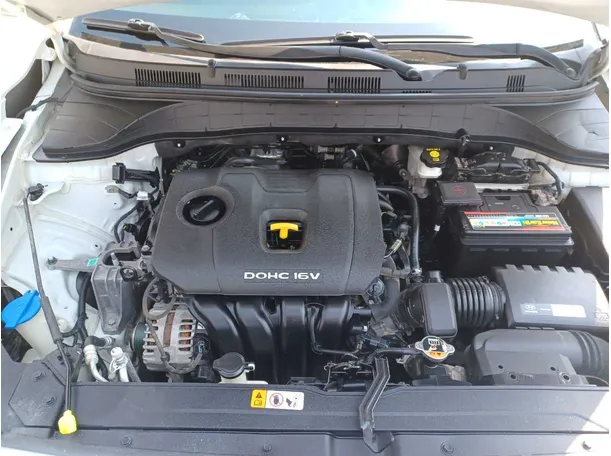 Car image 24