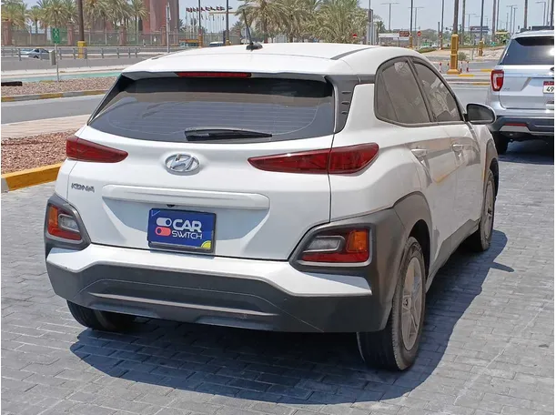 Car image 7
