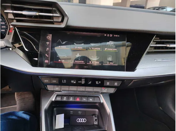 Car image 21