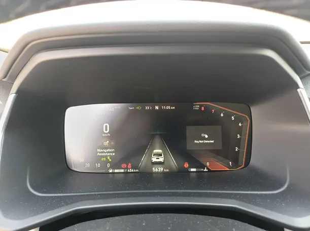 Car image 18