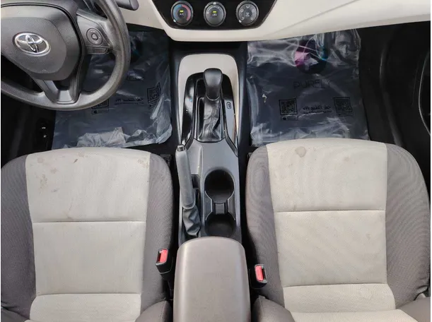 Car image 18