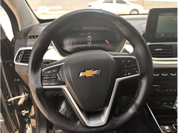 Car image 20