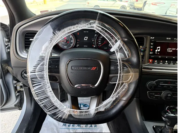 Car image 23