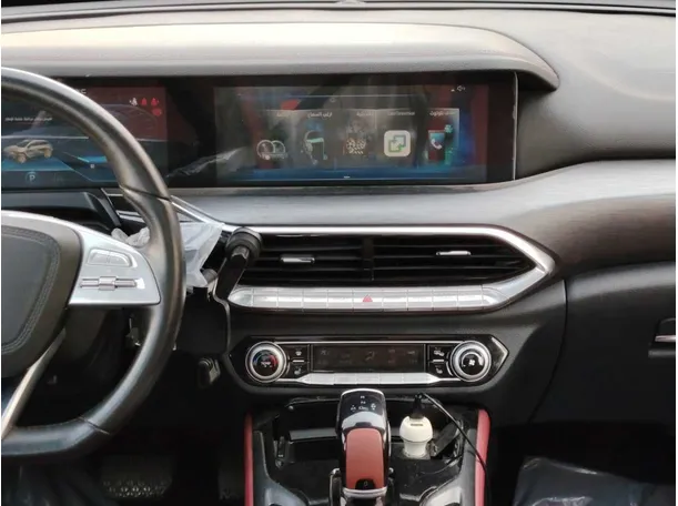 Car image 23