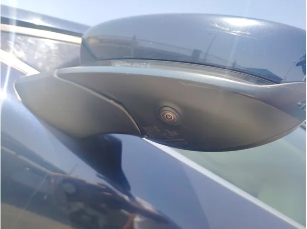 Car image 31