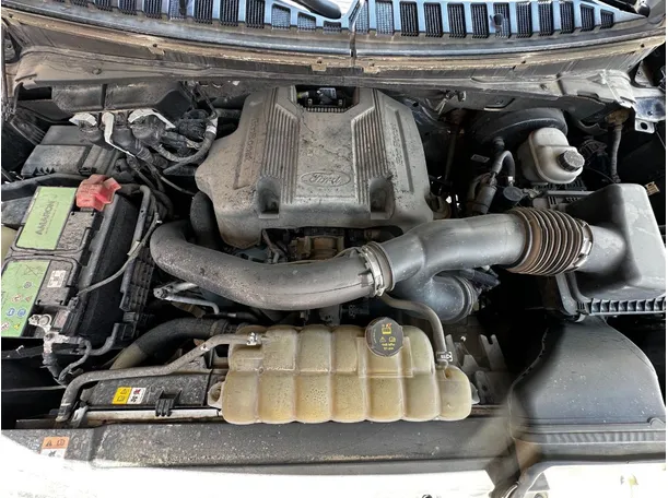 Car image 31