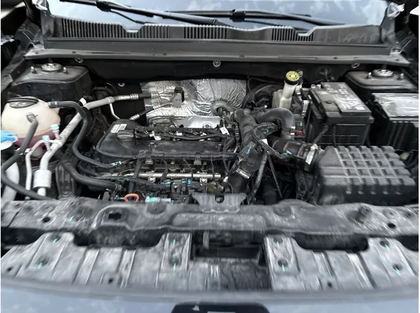 Car image 27