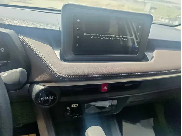 Car image 16