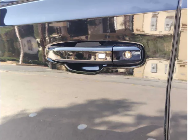 Car image 41