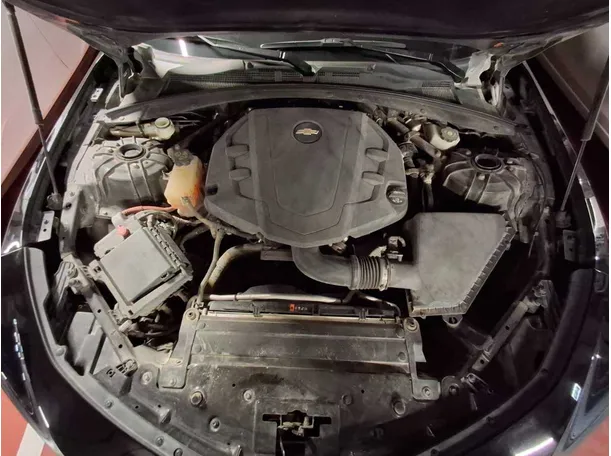 Car image 18