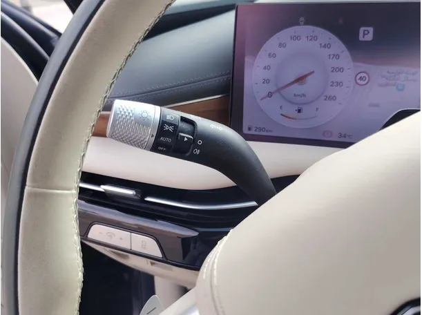 Car image 41