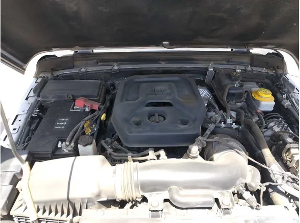 Car image 38