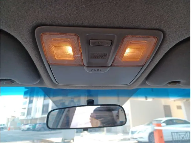 Car image 20