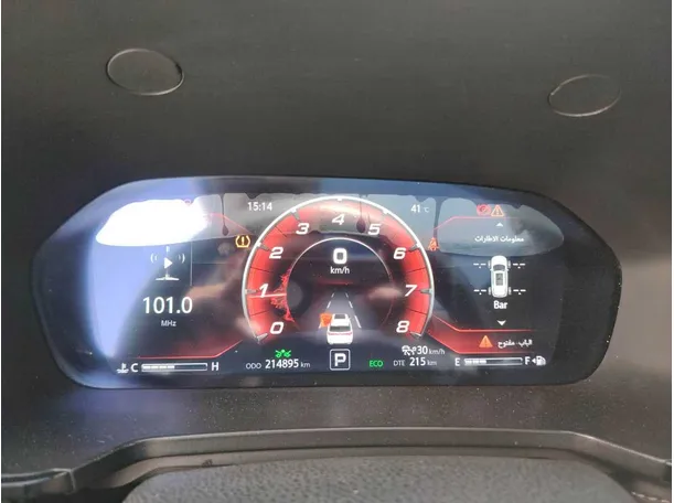 Car image 25