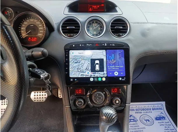 Car image 16