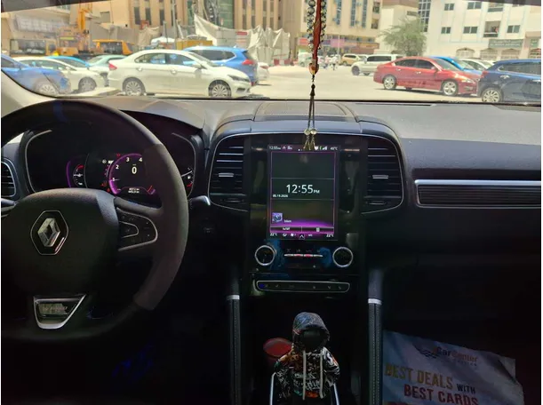 Car image 16
