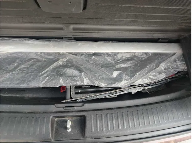 Car image 41