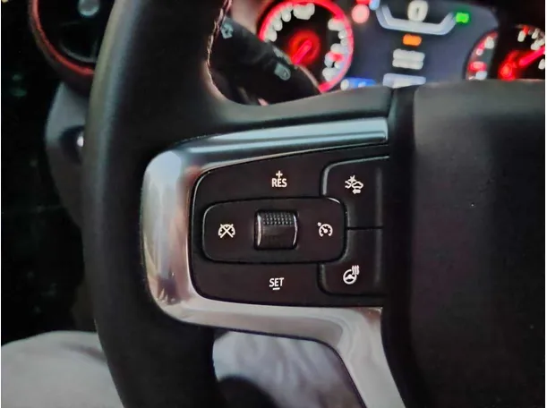 Car image 39