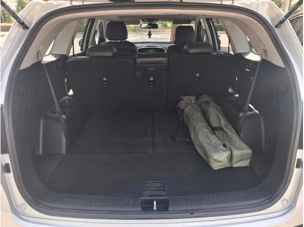Car image 21