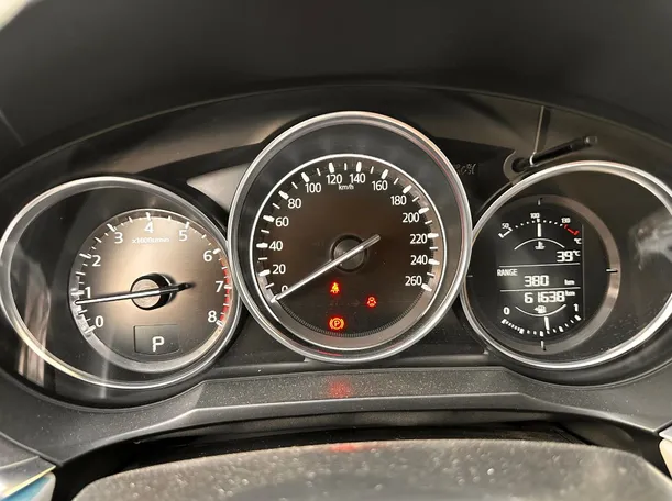 Car image 20