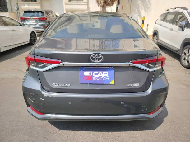 Car image 6